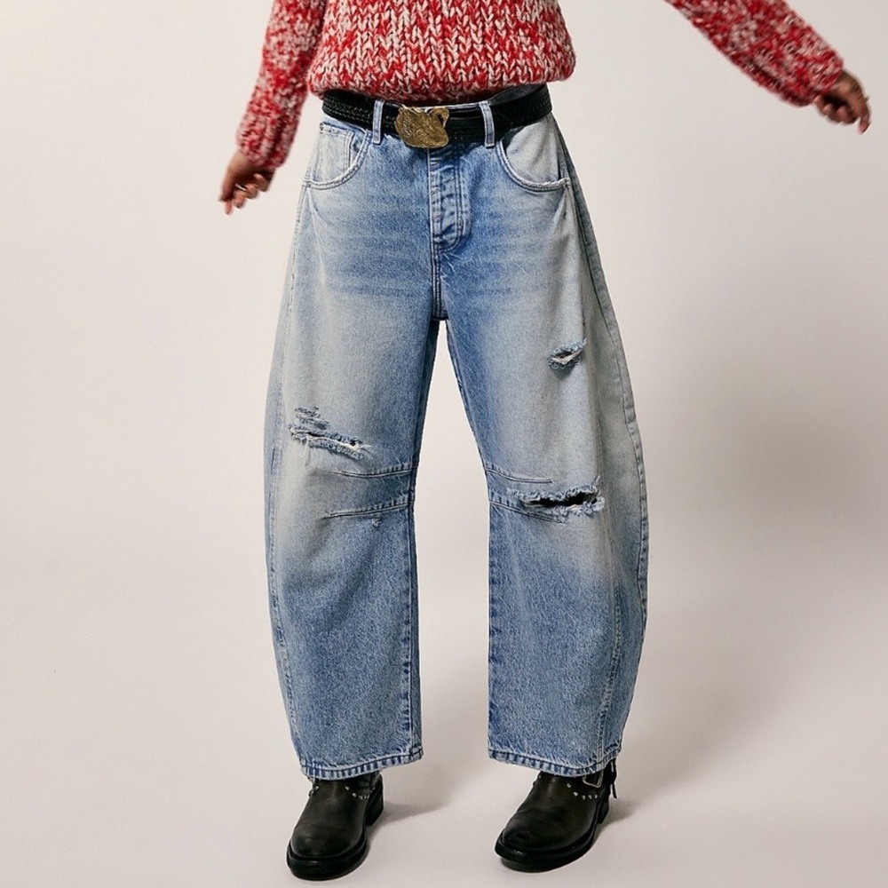 NWOT We The Free Good Luck Barrel Jeans in Barnyard Blue